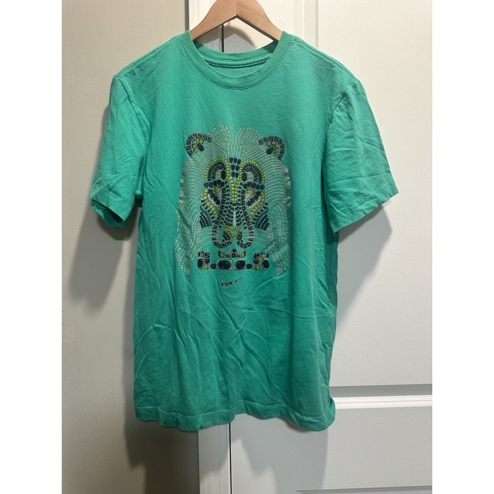 Nike Dri-Fit Lebron Strive for Greatness T Shirt Size Medium